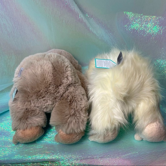 SOLD DO NOT POACH PICS OR TEXT PLEASE! BNWT Jellycat Bo Bigfoot & Yani Yeti - Picture 7 of 9
